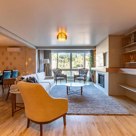 A Apenas 300 Mts Da Rua Coberta, No Exclusivo Via Florida Apartment Gramado Exterior photo