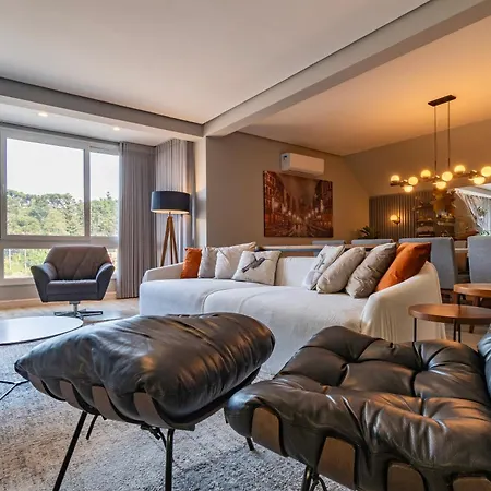 A Apenas 300 Mts Da Rua Coberta, No Exclusivo Via Florida Apartment Gramado Exterior photo