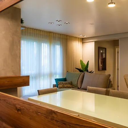 A Apenas 300 Mts Da Rua Coberta, No Exclusivo Via Florida Apartment Gramado Exterior photo