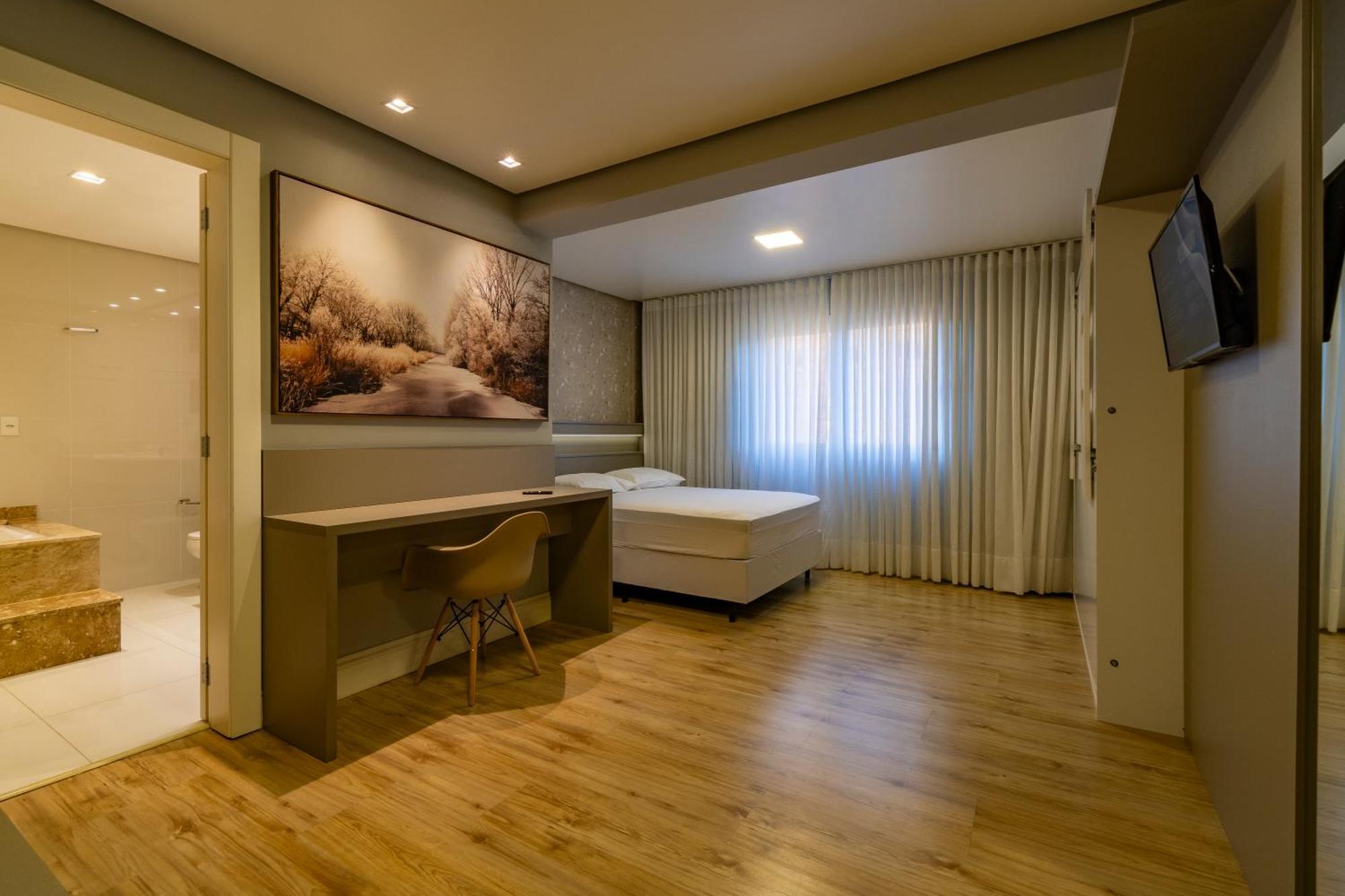 A Apenas 300 Mts Da Rua Coberta, No Exclusivo Via Florida Apartment *