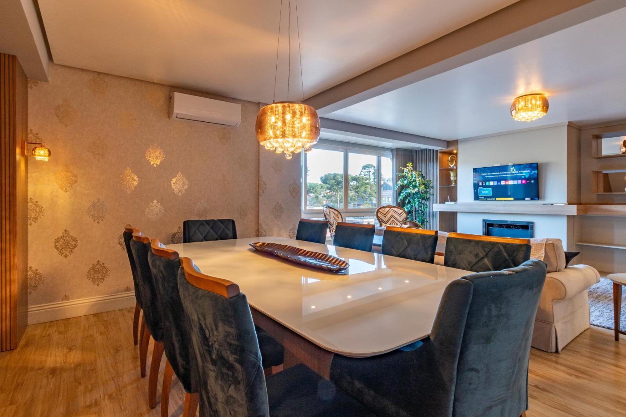 Apartment A Apenas 300 Mts Da Rua Coberta, No Exclusivo Via Florida Gramado