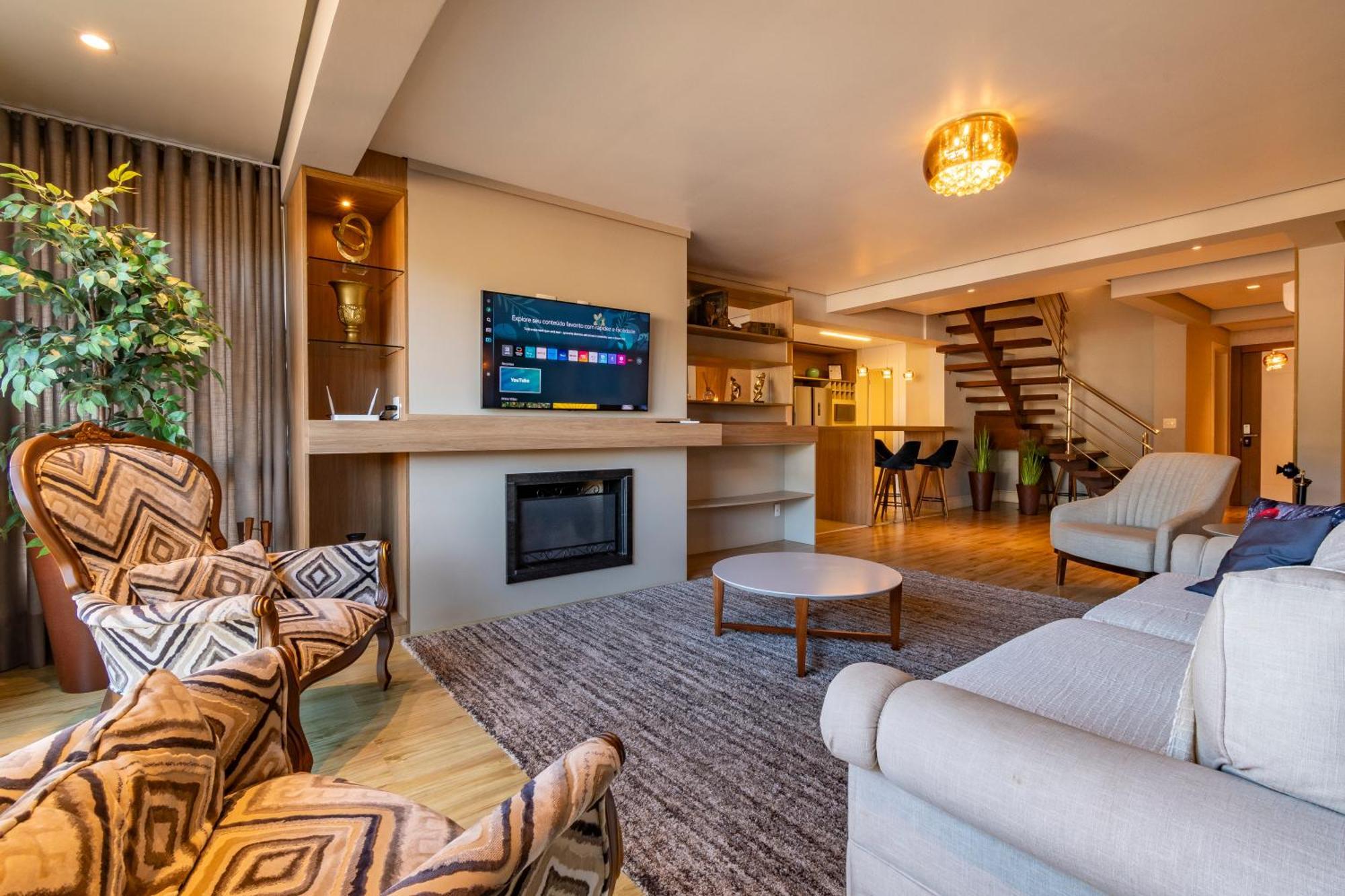A Apenas 300 Mts Da Rua Coberta, No Exclusivo Via Florida Apartment Gramado