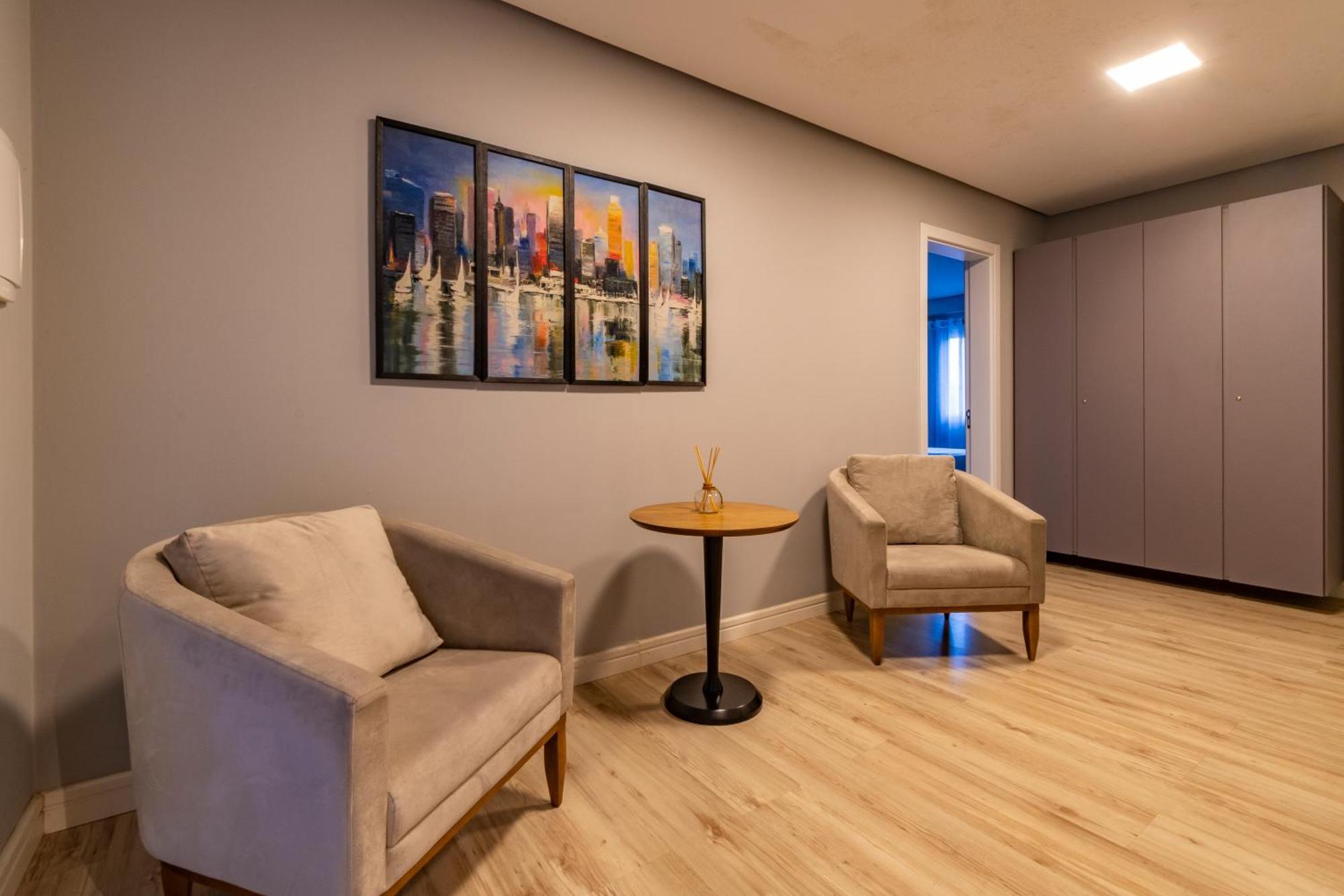 A Apenas 300 Mts Da Rua Coberta, No Exclusivo Via Florida Apartment Gramado