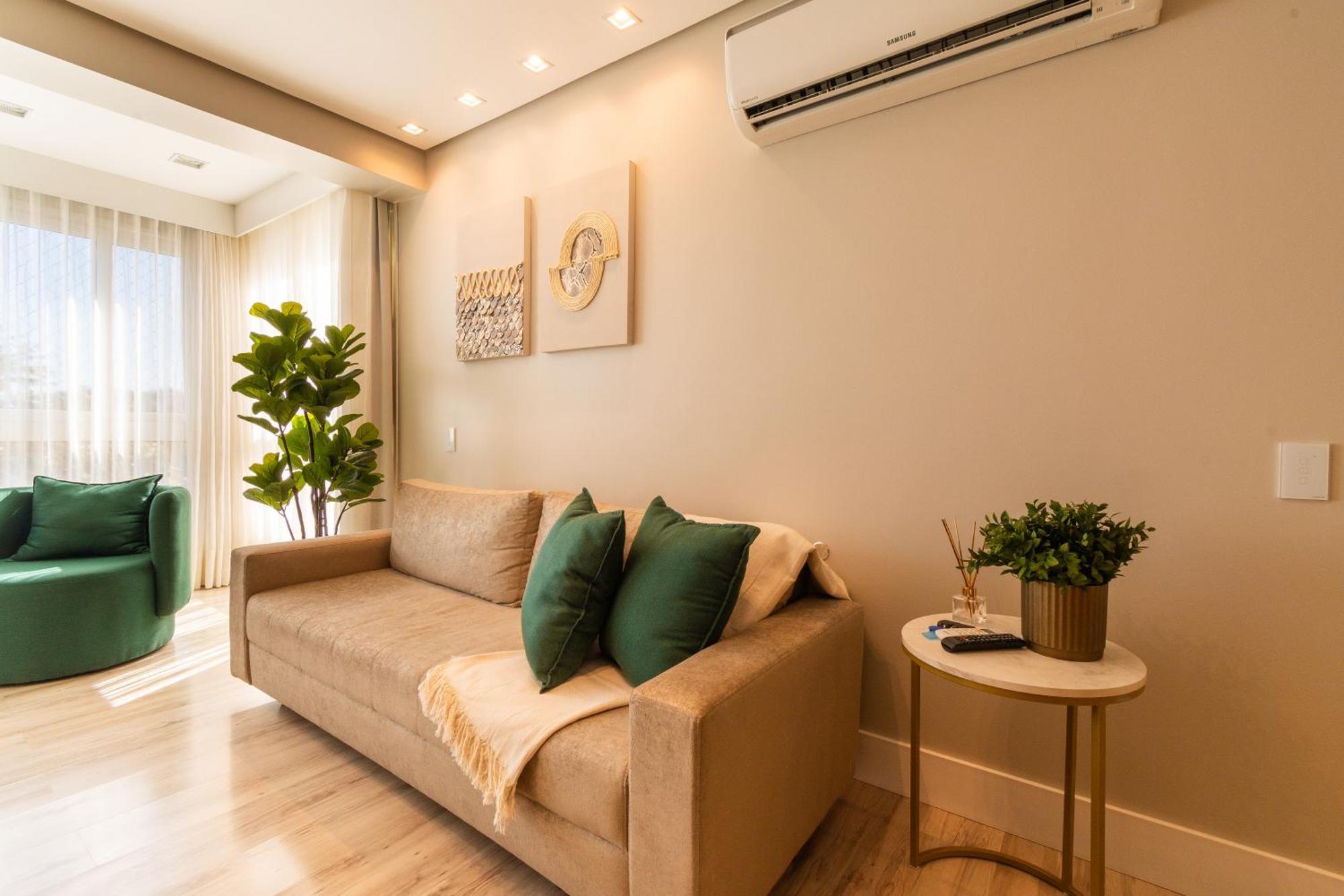 A Apenas 300 Mts Da Rua Coberta, No Exclusivo Via Florida Apartment *