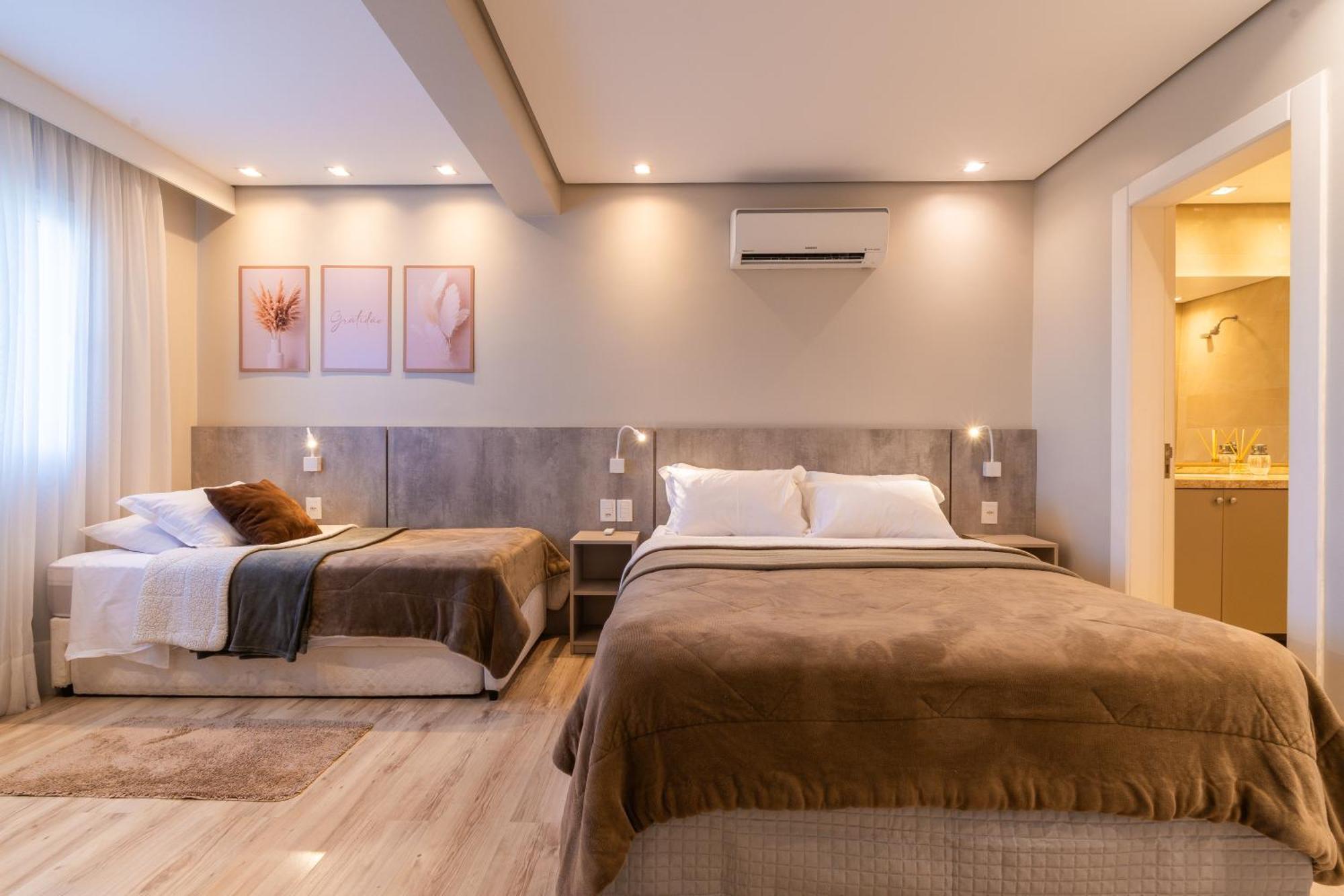 Apartment A Apenas 300 Mts Da Rua Coberta, No Exclusivo Via Florida *