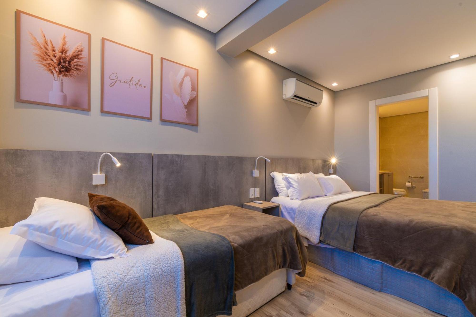 Apartment A Apenas 300 Mts Da Rua Coberta, No Exclusivo Via Florida