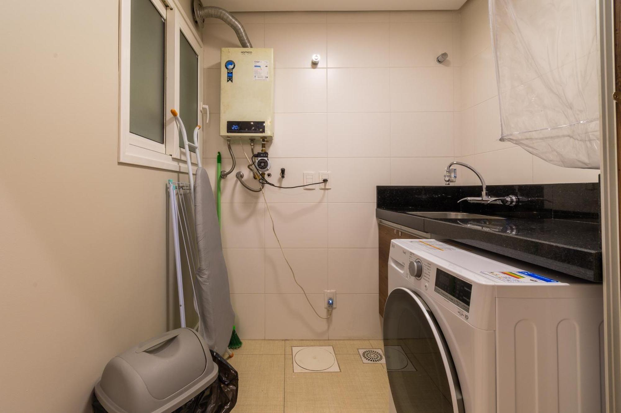 A Apenas 300 Mts Da Rua Coberta, No Exclusivo Via Florida Apartment Gramado