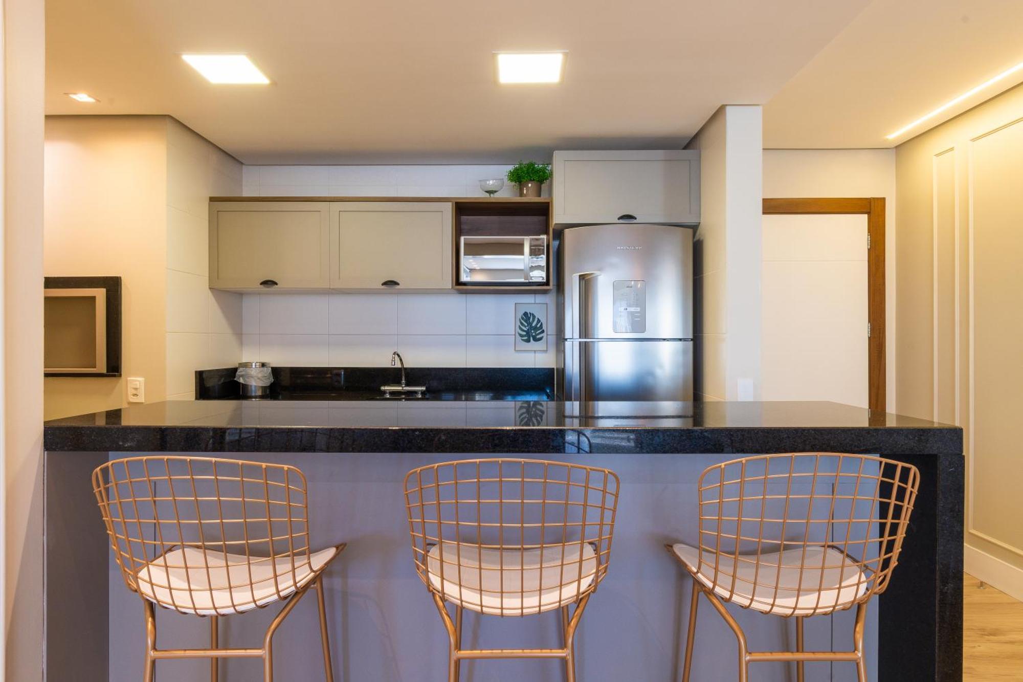 Apartment A Apenas 300 Mts Da Rua Coberta, No Exclusivo Via Florida Gramado